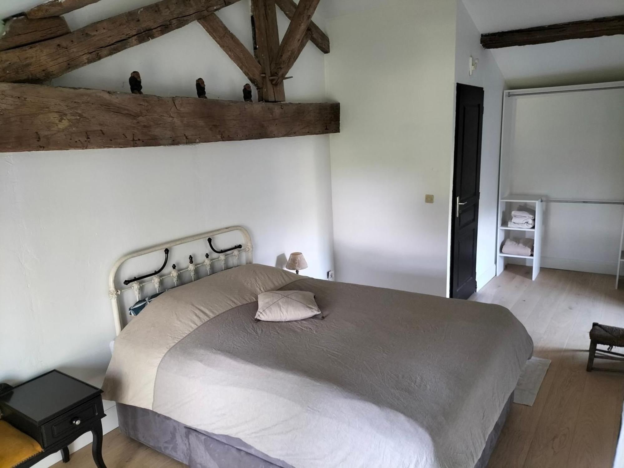 Chambres 2 Personnes Dans Notre Maison Girondine Saint-Martin-de-Lerm Стая снимка